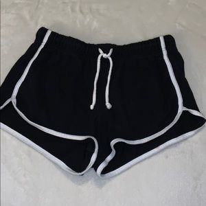 Comfy black lounge shorts